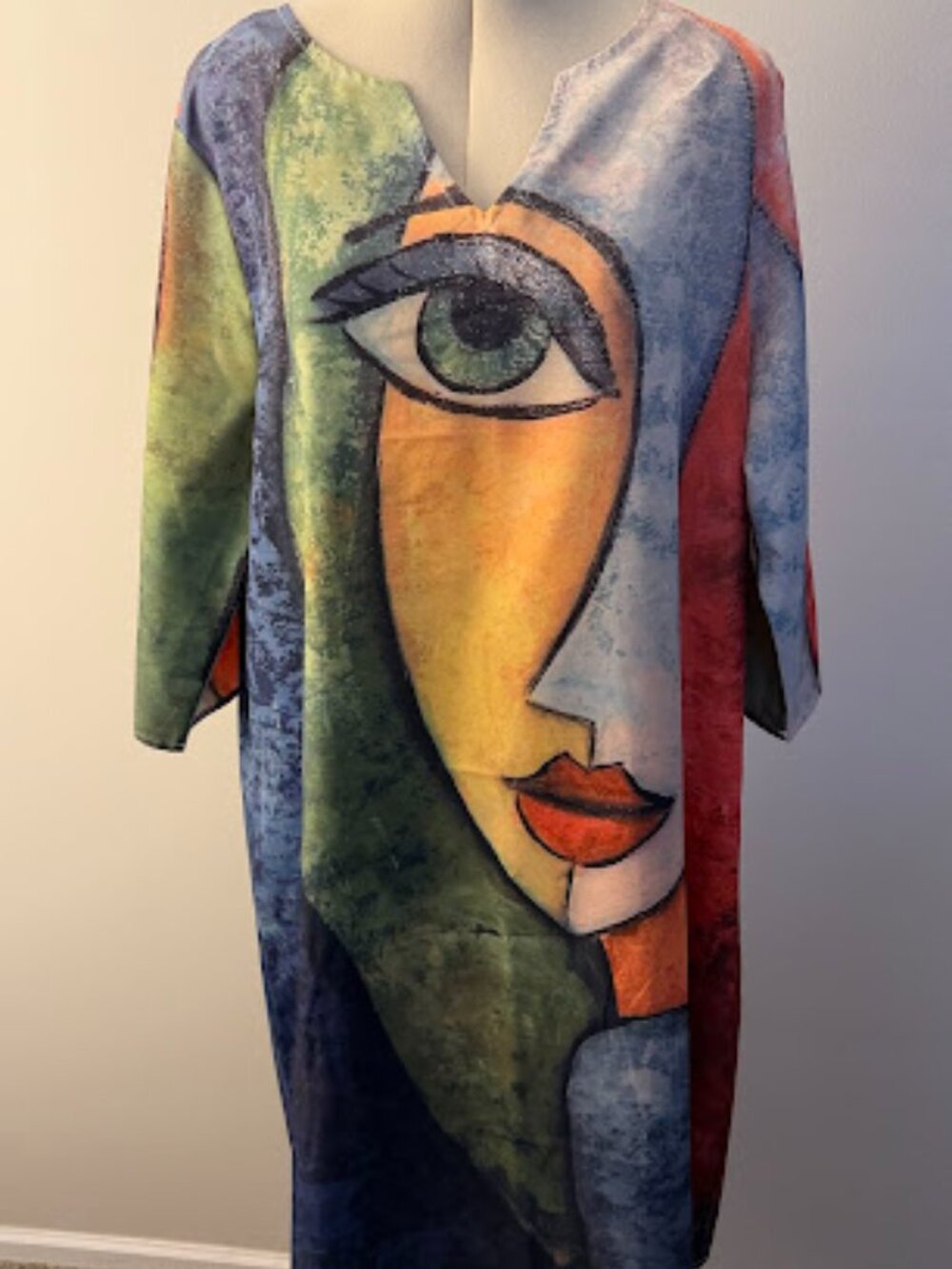 Georgeous Designer Women`s Dress XXL